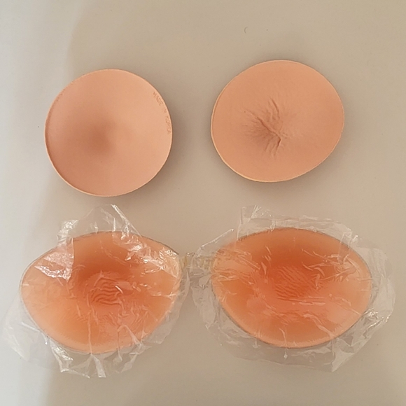 Backless Bra - Picture 2 of 5